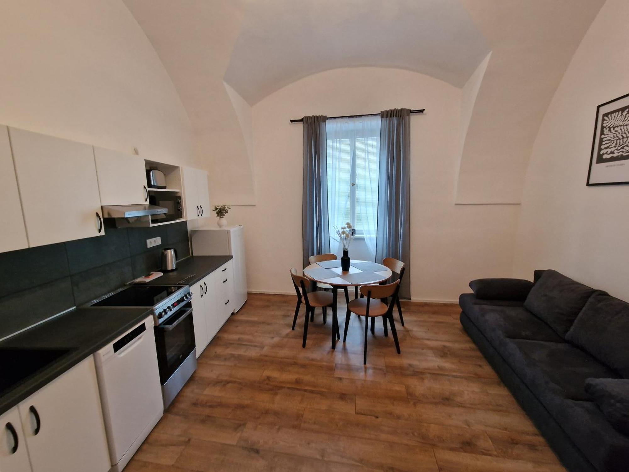 Apartman Anezka 3 S Virivou Vanou Jičín Exterior foto